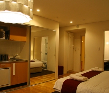 Yama Shizen East 504B